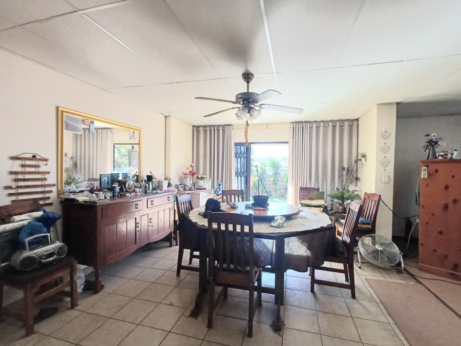 3 Bedroom Property for Sale in Vaalpark Free State